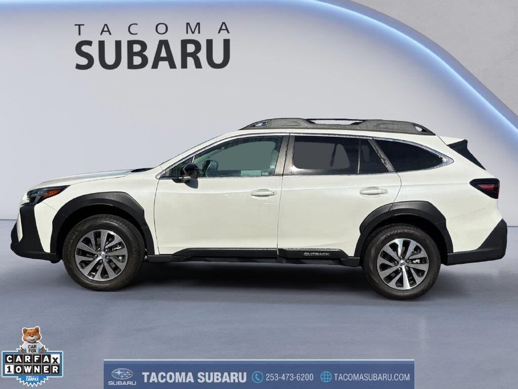 2025 Subaru Outback Premium — photo 1 of 12