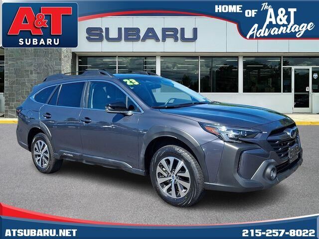 2023 Subaru Outback Premium — photo 1 of 2