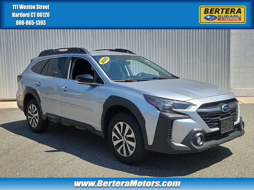 2025 Subaru Outback Premium — photo 1 of 14