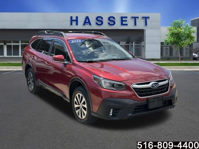 2022 Subaru Outback Premium — photo 1 of 13