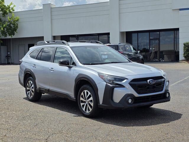 2023 Subaru Outback Premium — photo 1 of 26
