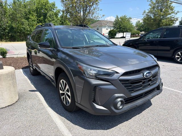 2023 Subaru Outback Premium — photo 1 of 5