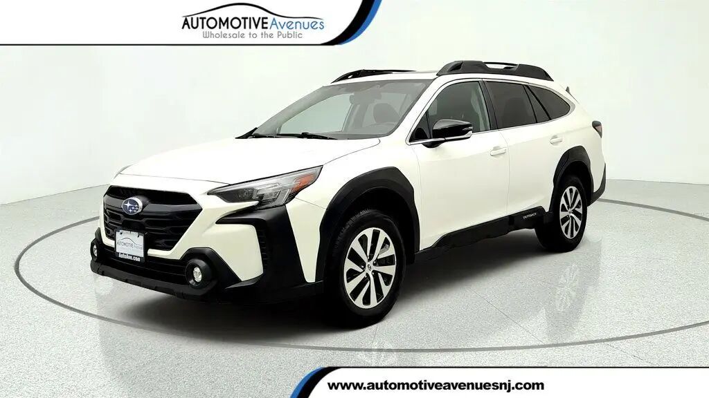 2024 Subaru Outback Premium — photo 1 of 1