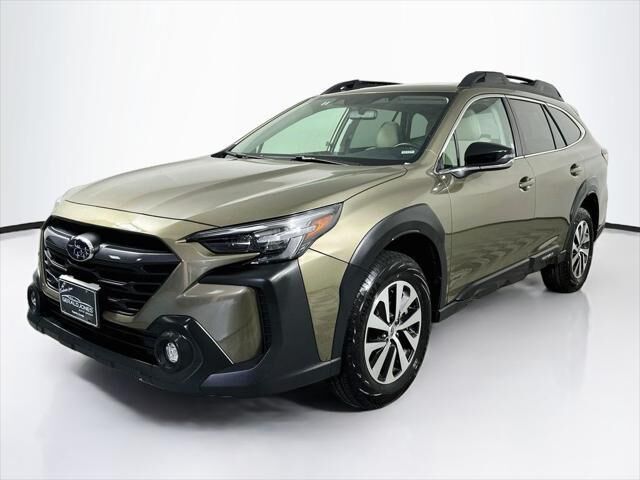 2025 Subaru Outback Premium — photo 1 of 13