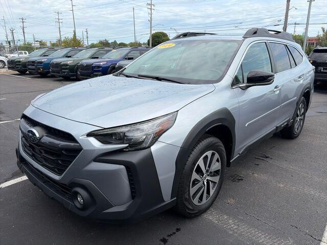 2024 Subaru Outback Premium — photo 1 of 13