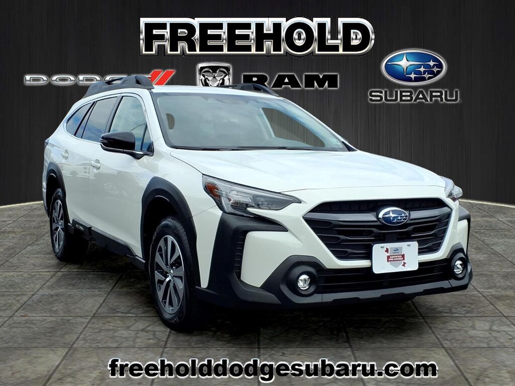2024 Subaru Outback Premium — photo 1 of 13