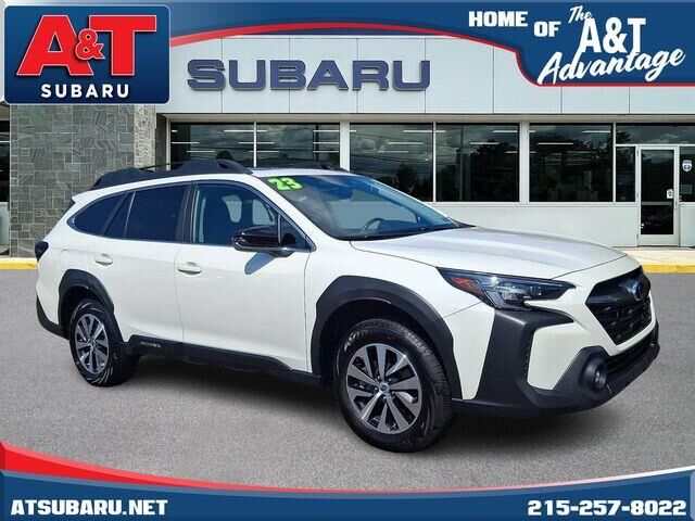 2023 Subaru Outback Premium — photo 1 of 2
