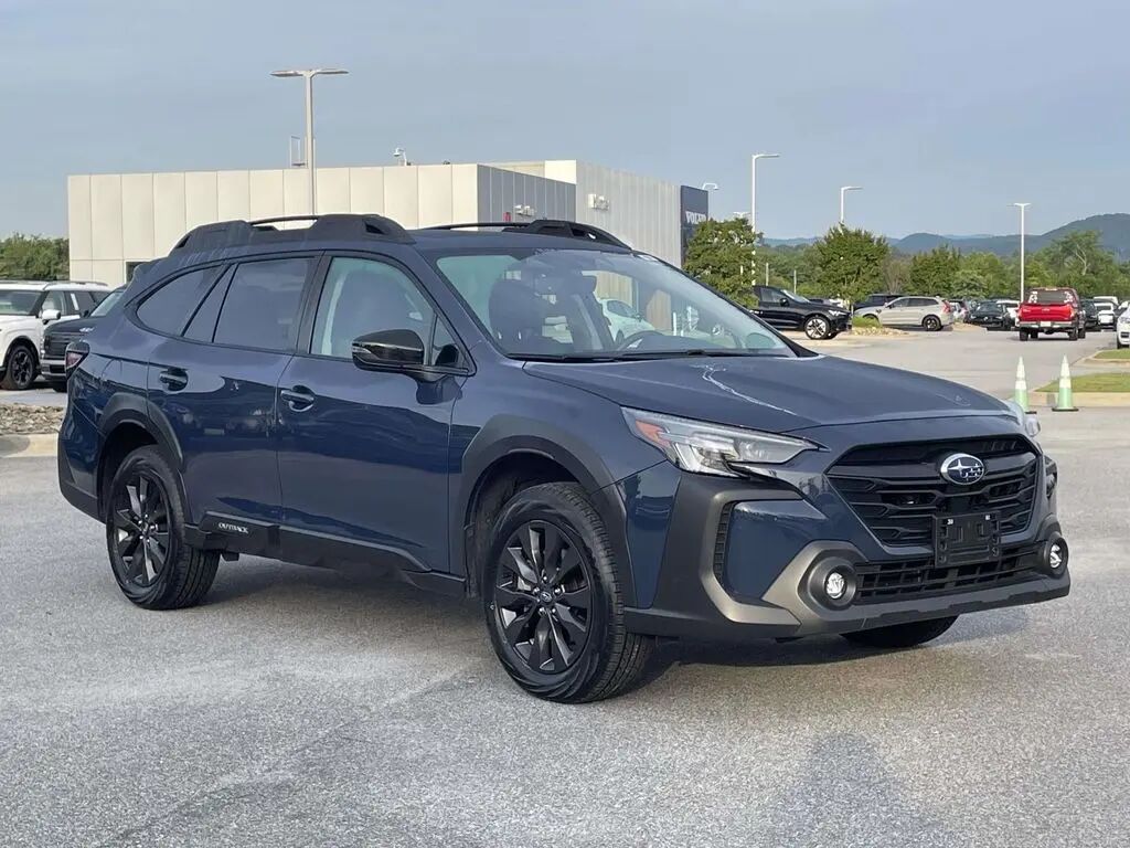 2025 Subaru Outback Onyx Edition — photo 1 of 16