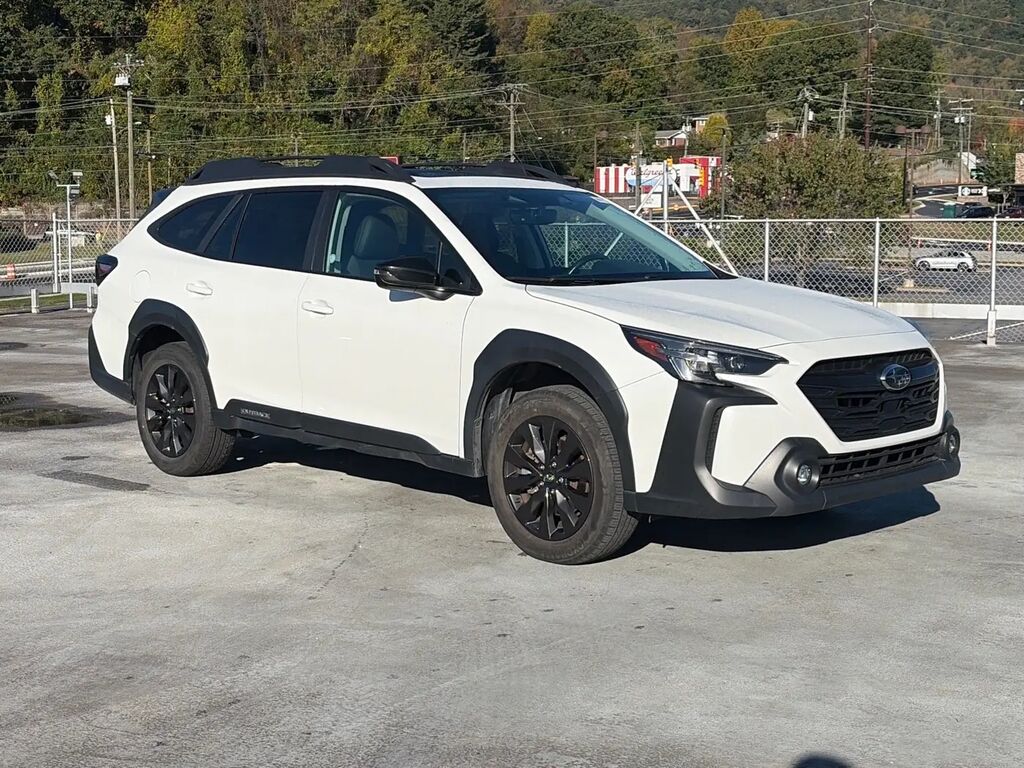 2025 Subaru Outback Onyx Edition — photo 1 of 13