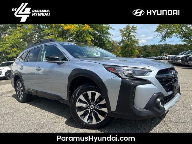 2024 Subaru Outback Limited — photo 1 of 13