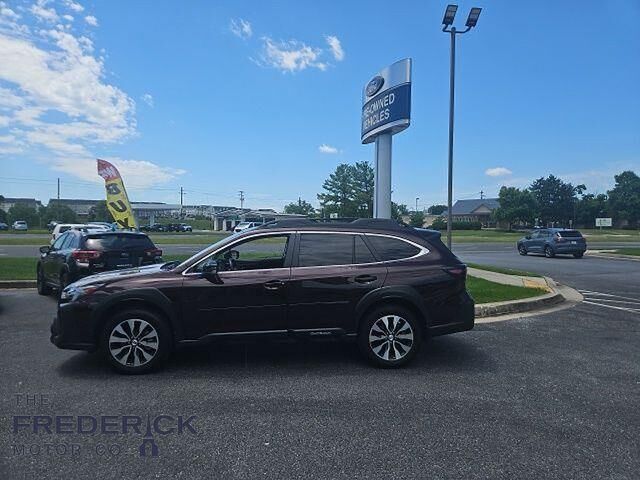2025 Subaru Outback Limited — photo 1 of 13
