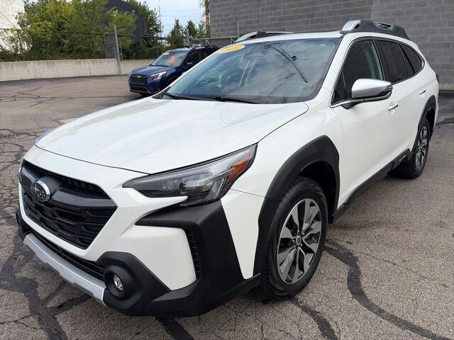 2025 Subaru Outback Touring
