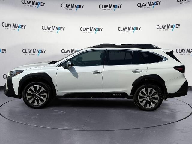 2023 Subaru Outback Touring — photo 1 of 7