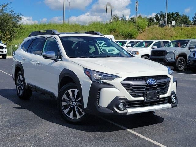 2023 Subaru Outback Touring
