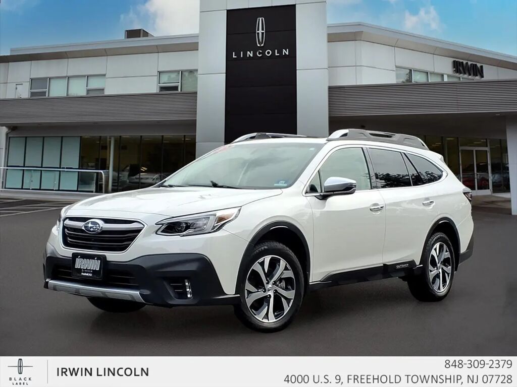 2021 Subaru Outback Touring — photo 1 of 13