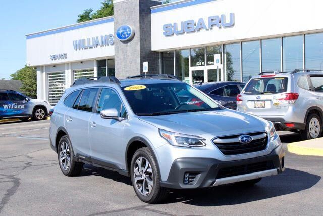 2021 Subaru Outback Limited XT — photo 1 of 13