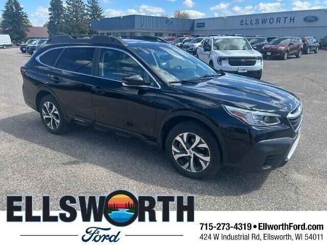 2022 Subaru Outback Limited XT — photo 1 of 13