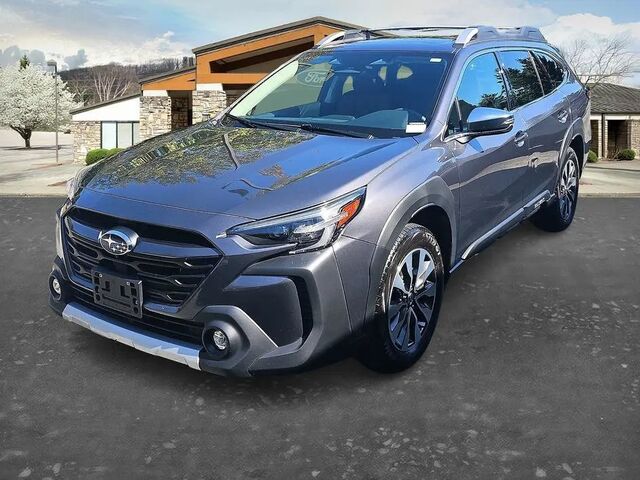 2025 Subaru Outback Touring XT