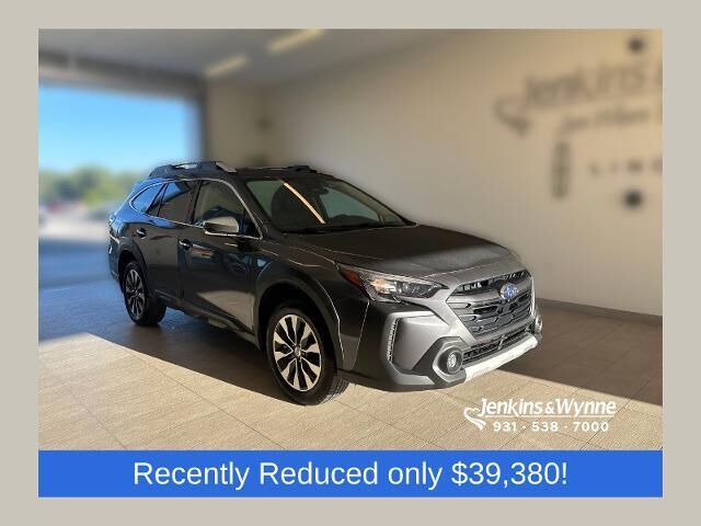 2025 Subaru Outback Touring XT
