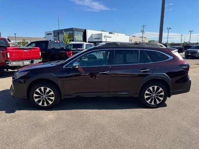 2025 Subaru Outback Touring XT