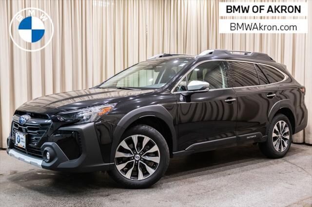 2023 Subaru Outback Touring XT — photo 1 of 8