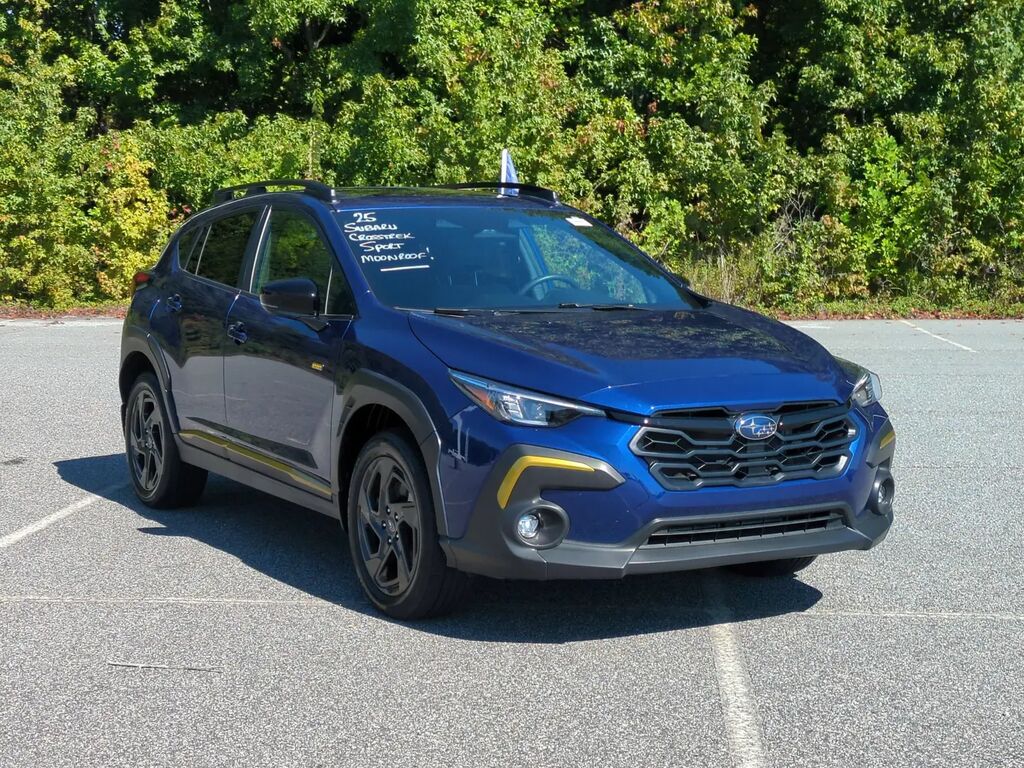 2025 Subaru Crosstrek Sport — photo 1 of 13
