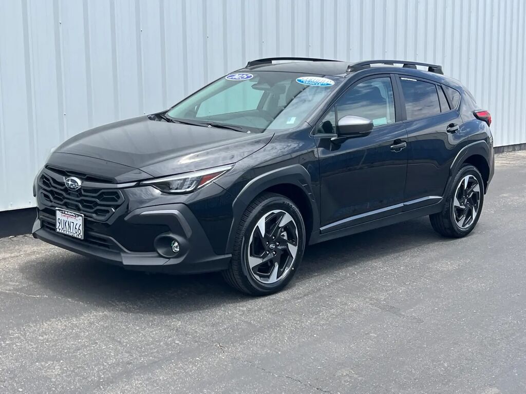 2025 Subaru Crosstrek Limited — photo 1 of 13