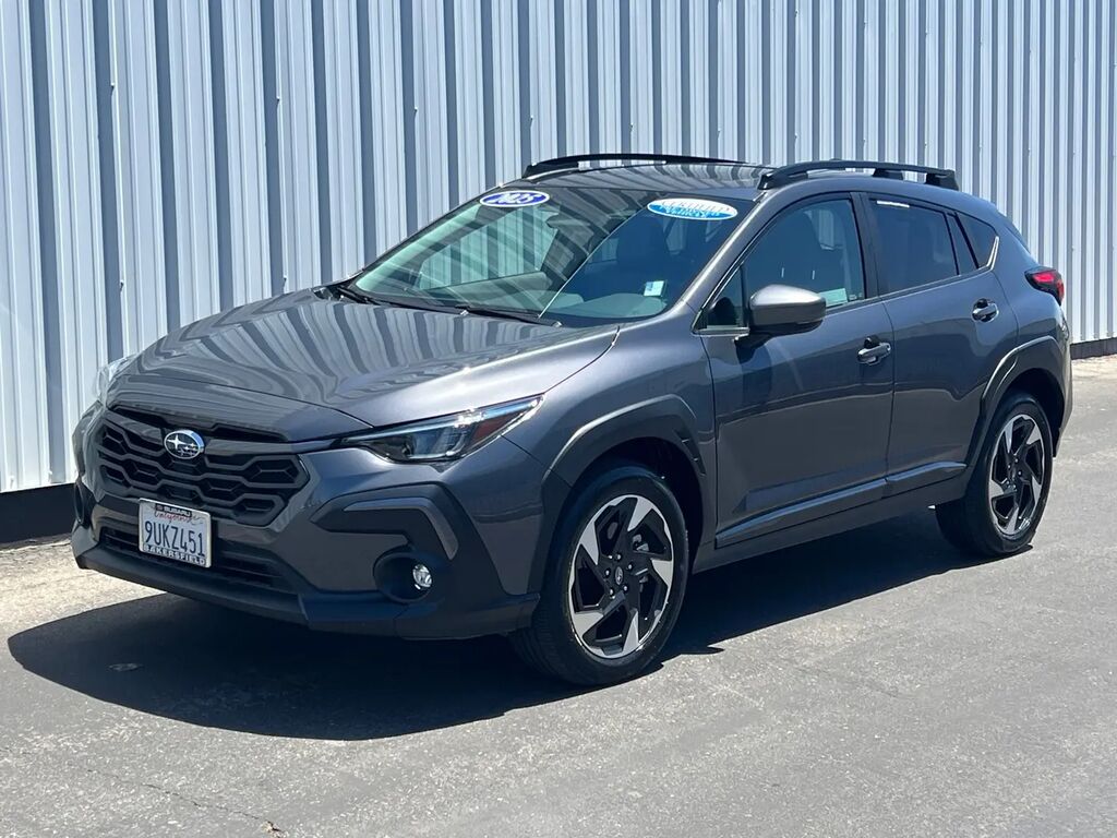 2025 Subaru Crosstrek Limited — photo 1 of 13