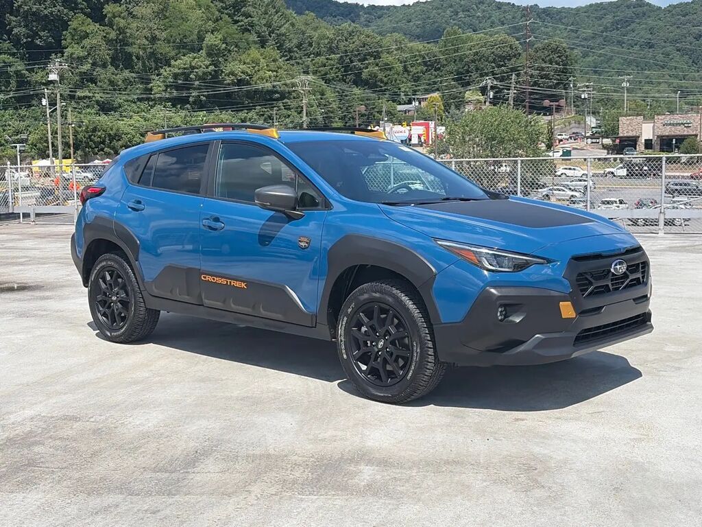 2025 Subaru Crosstrek Wilderness — photo 1 of 14