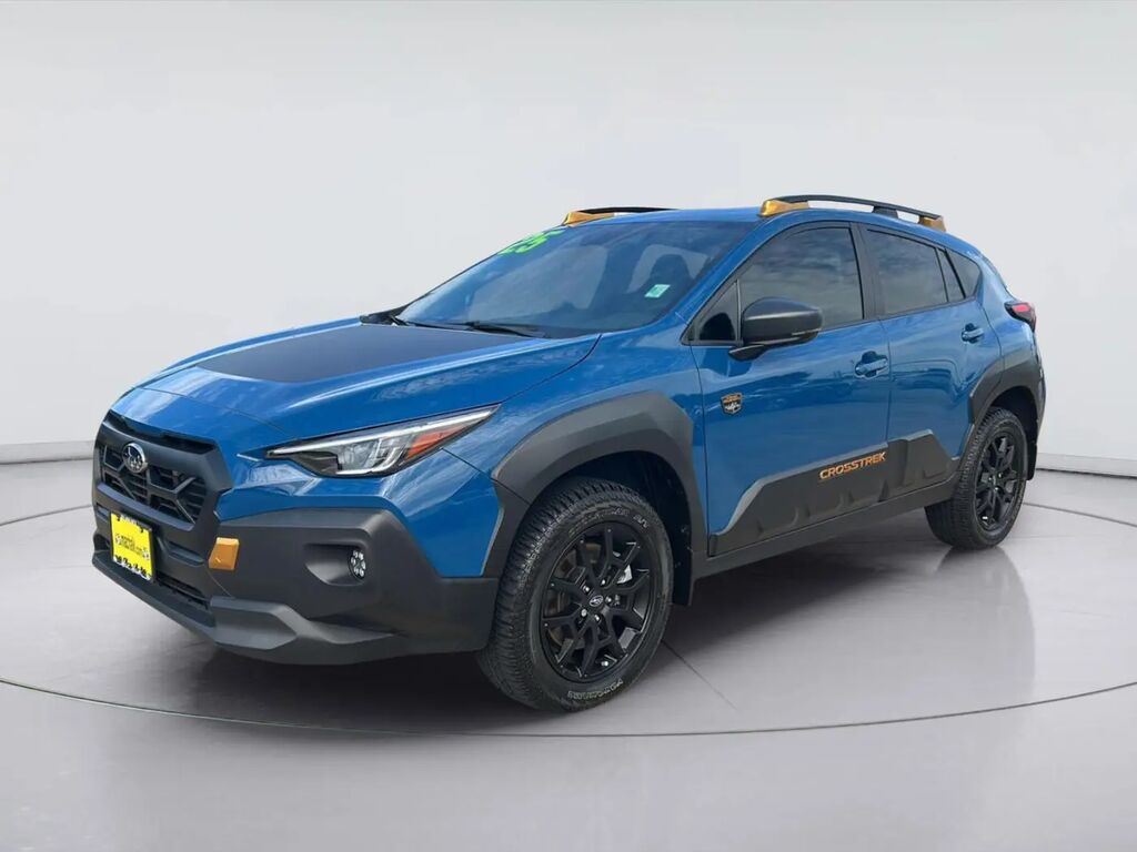 2025 Subaru Crosstrek Wilderness — photo 1 of 13