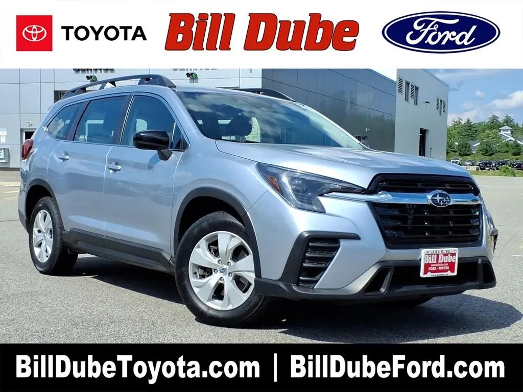 2023 Subaru Ascent Base — photo 1 of 26