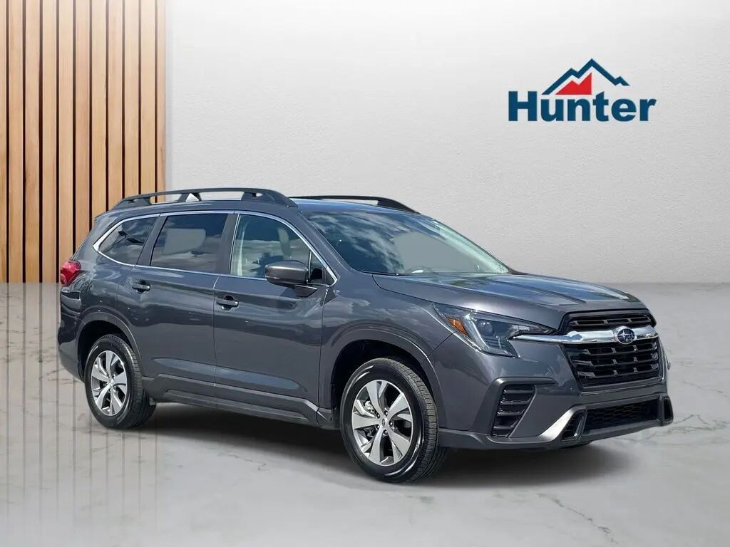 2025 Subaru Ascent Premium 8-Passenger — photo 1 of 16