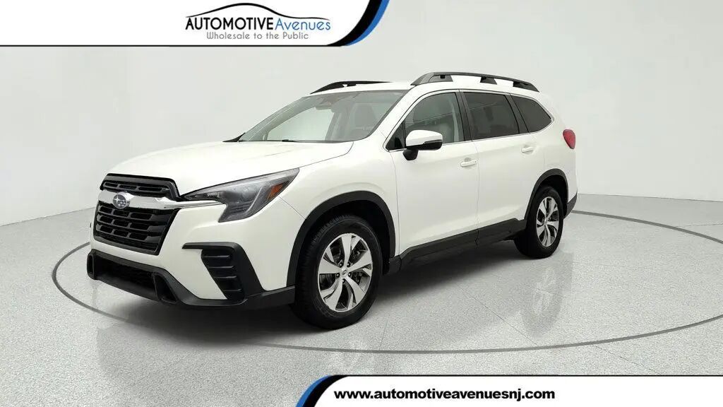 2023 Subaru Ascent Premium 8-Passenger — photo 1 of 1