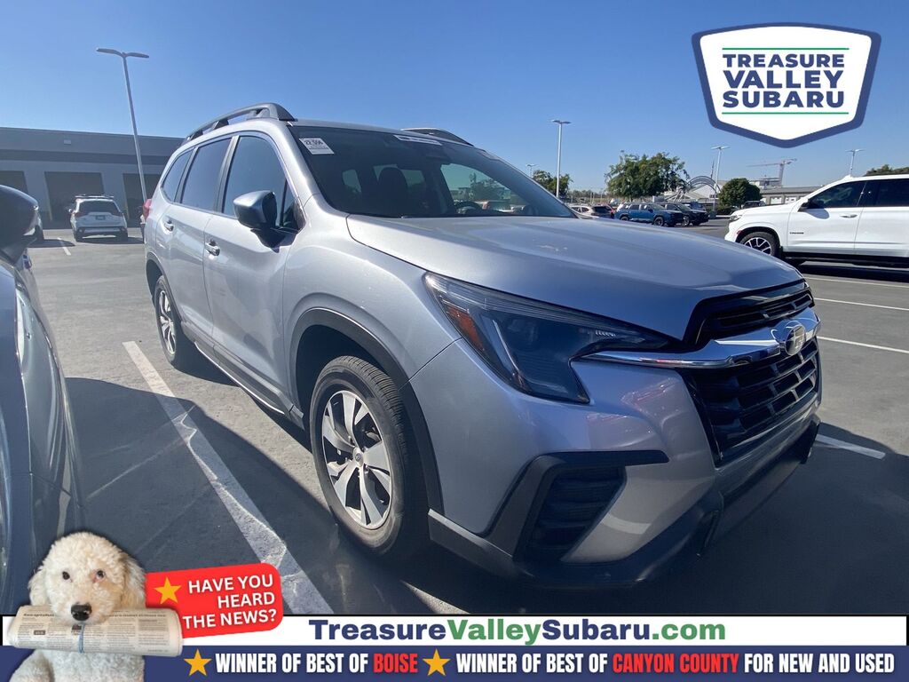 2025 Subaru Ascent Premium — photo 1 of 13