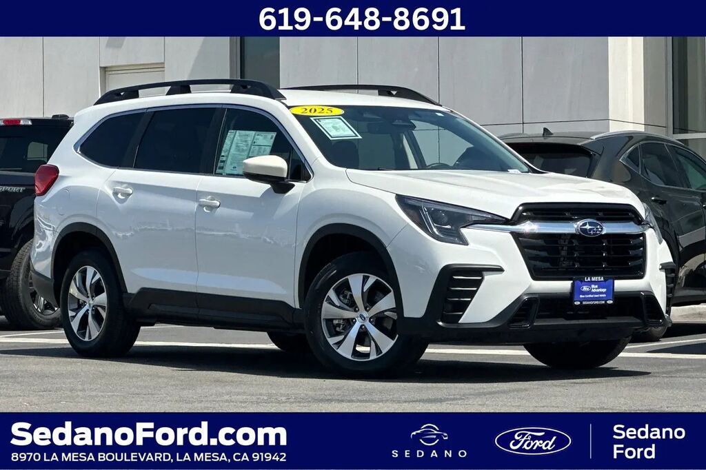 2025 Subaru Ascent Premium 7-Passenger — photo 1 of 13