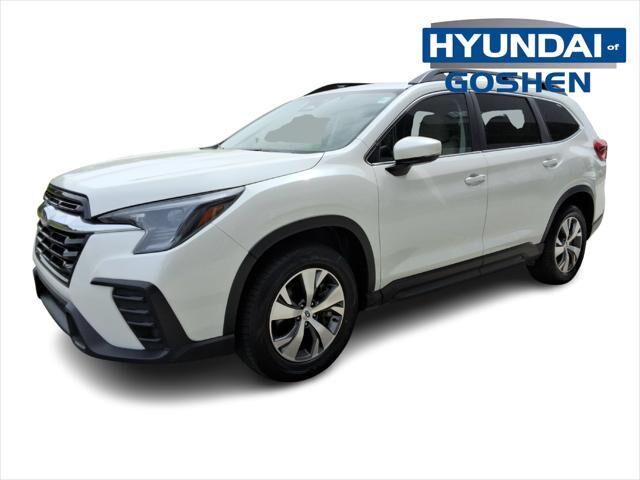 2025 Subaru Ascent Premium 7-Passenger — photo 1 of 19