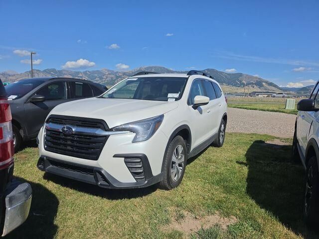 2025 Subaru Ascent Premium 7-Passenger — photo 1 of 2
