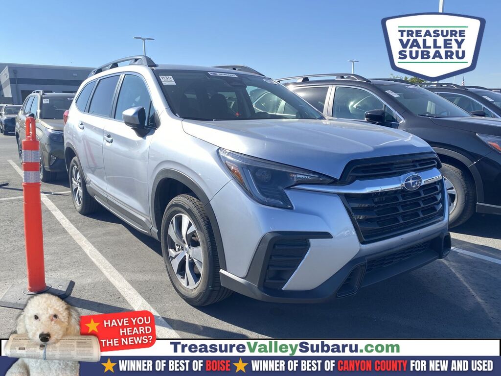2025 Subaru Ascent Premium — photo 1 of 13