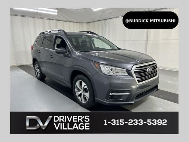 2022 Subaru Ascent Premium 7-Passenger — photo 1 of 13