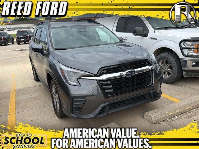 2024 Subaru Ascent Premium 7-Passenger — photo 1 of 26