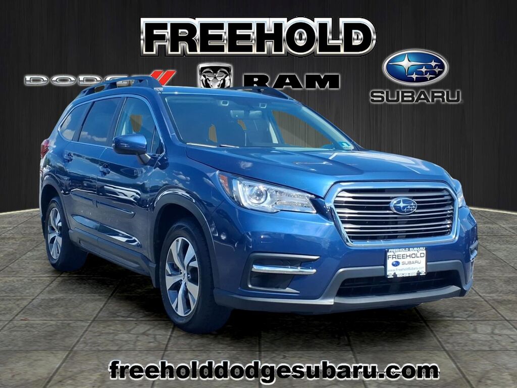 2021 Subaru Ascent Premium — photo 1 of 13