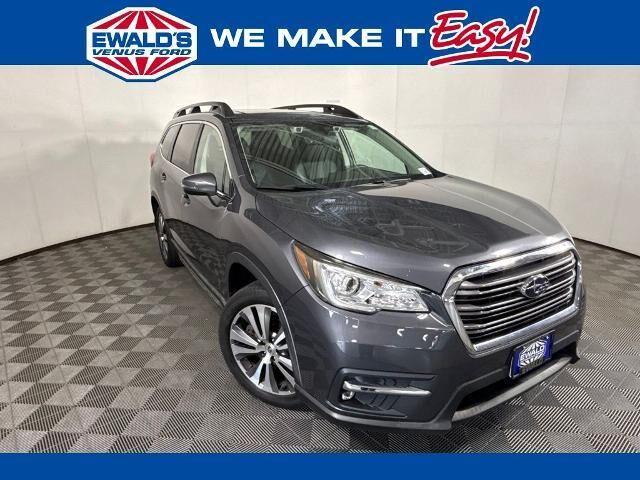 2019 Subaru Ascent Limited 8-Passenger — photo 1 of 23