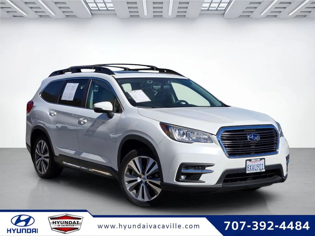 2021 Subaru Ascent Limited 8-Passenger — photo 1 of 13
