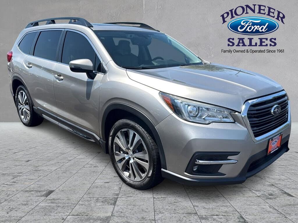 2019 Subaru Ascent Limited 8-Passenger — photo 1 of 1