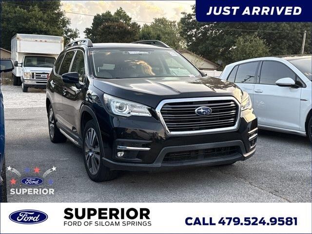 2020 Subaru Ascent Limited 7-Passenger — photo 1 of 6