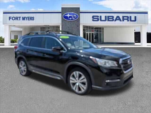 2020 Subaru Ascent Limited 7-Passenger — photo 1 of 13