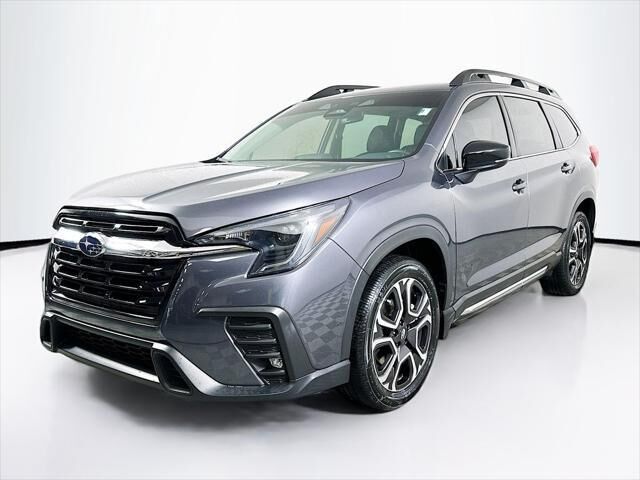 2024 Subaru Ascent Limited 8-Passenger — photo 1 of 13