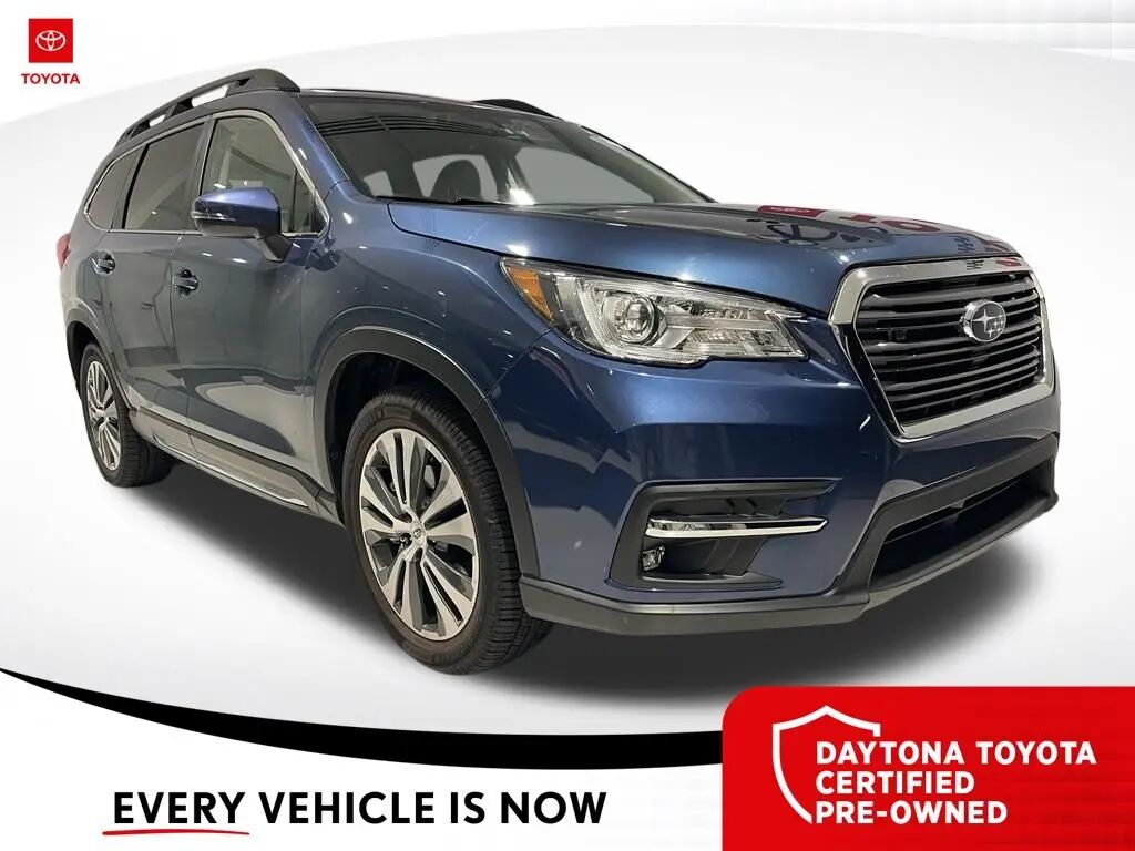 2019 Subaru Ascent Limited 7-Passenger — photo 1 of 10