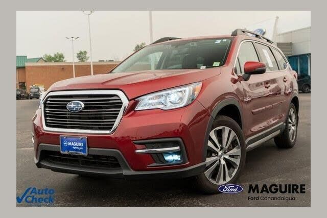 2022 Subaru Ascent Limited 7-Passenger — photo 1 of 2