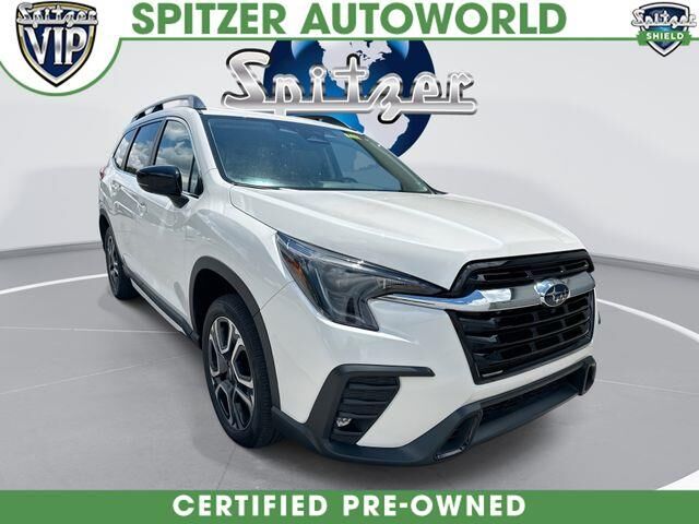 2025 Subaru Ascent Limited 7-Passenger — photo 1 of 12